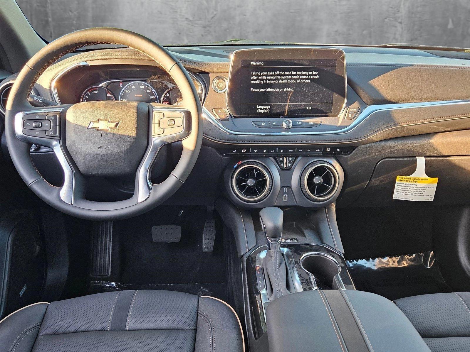 2025 Chevrolet Blazer Vehicle Photo in GREENACRES, FL 33463-3207