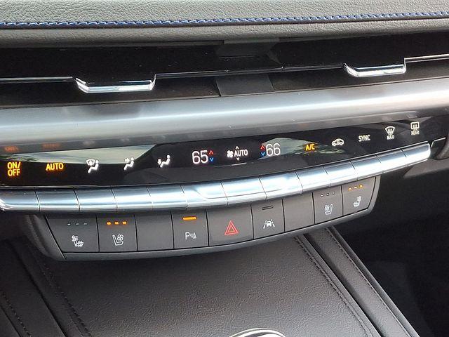 2024 Cadillac XT4 Vehicle Photo in DANBURY, CT 06810-5034