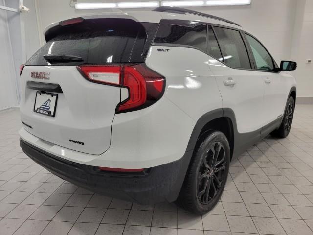 2022 GMC Terrain Vehicle Photo in MANITOWOC, WI 54220-5838