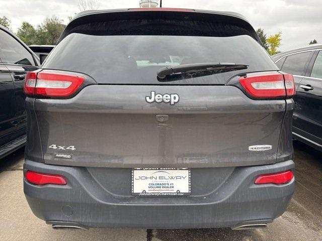 2017 Jeep Cherokee Vehicle Photo in ENGLEWOOD, CO 80113-6708