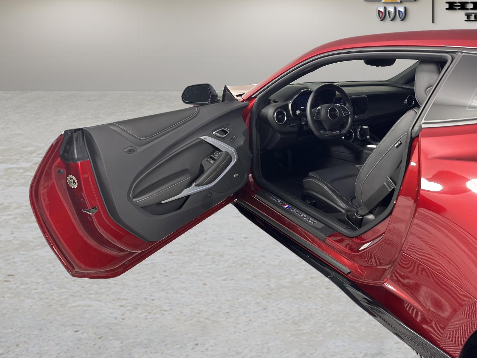 2023 Chevrolet Camaro Vehicle Photo in GEORGETOWN, TX 78626-7508