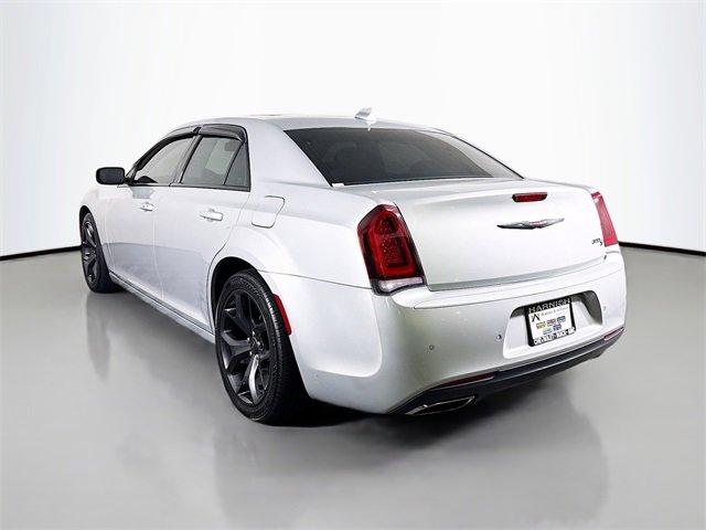 2022 Chrysler 300 Vehicle Photo in PUYALLUP, WA 98371-4149