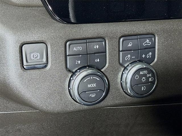 2025 GMC Sierra 1500 Vehicle Photo in PUYALLUP, WA 98371-4149