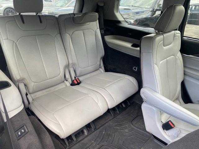 2021 Jeep Grand Cherokee L Vehicle Photo in Doylsetown, PA 18901