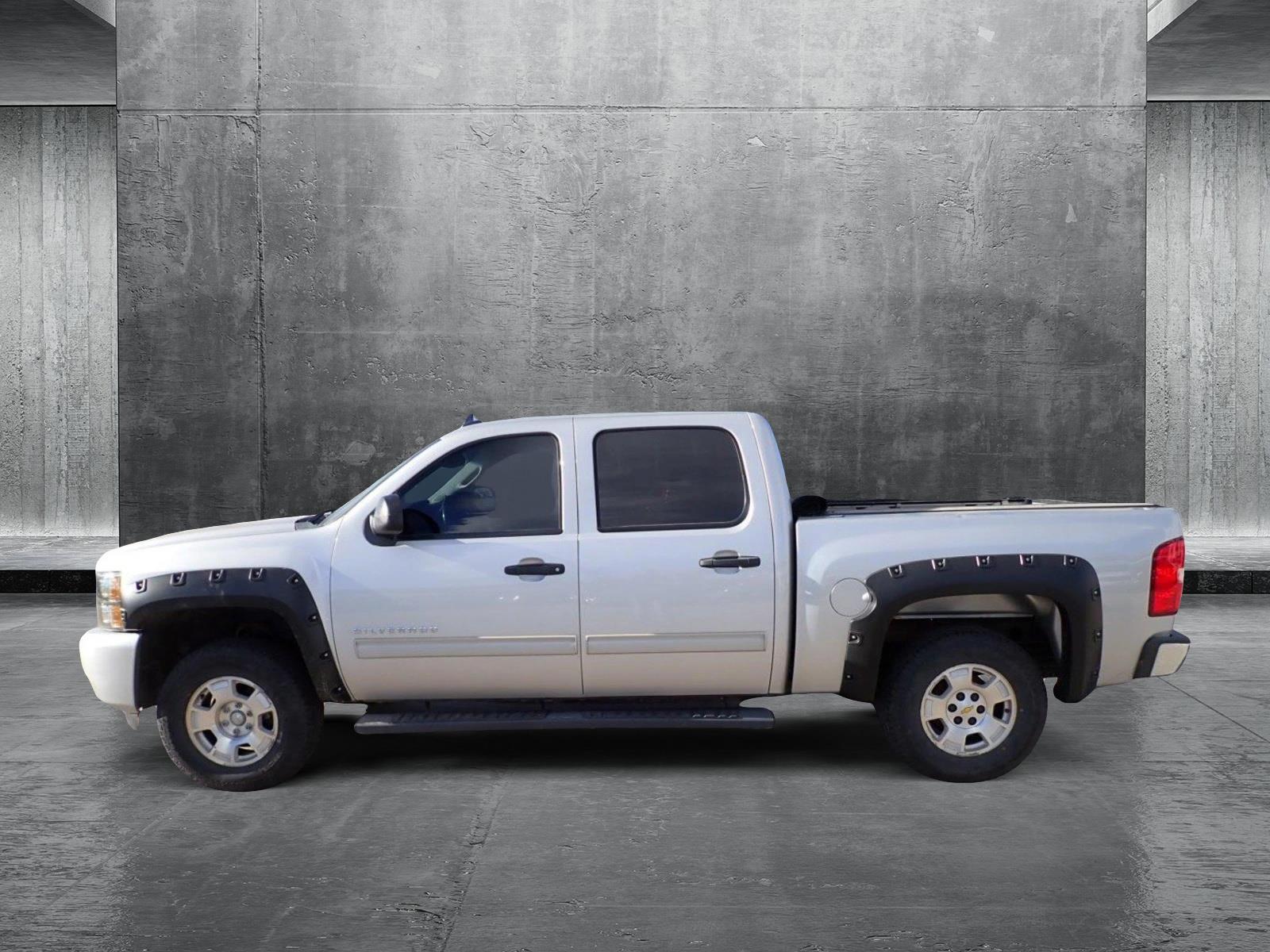 2011 Chevrolet Silverado 1500 Vehicle Photo in DENVER, CO 80221-3610