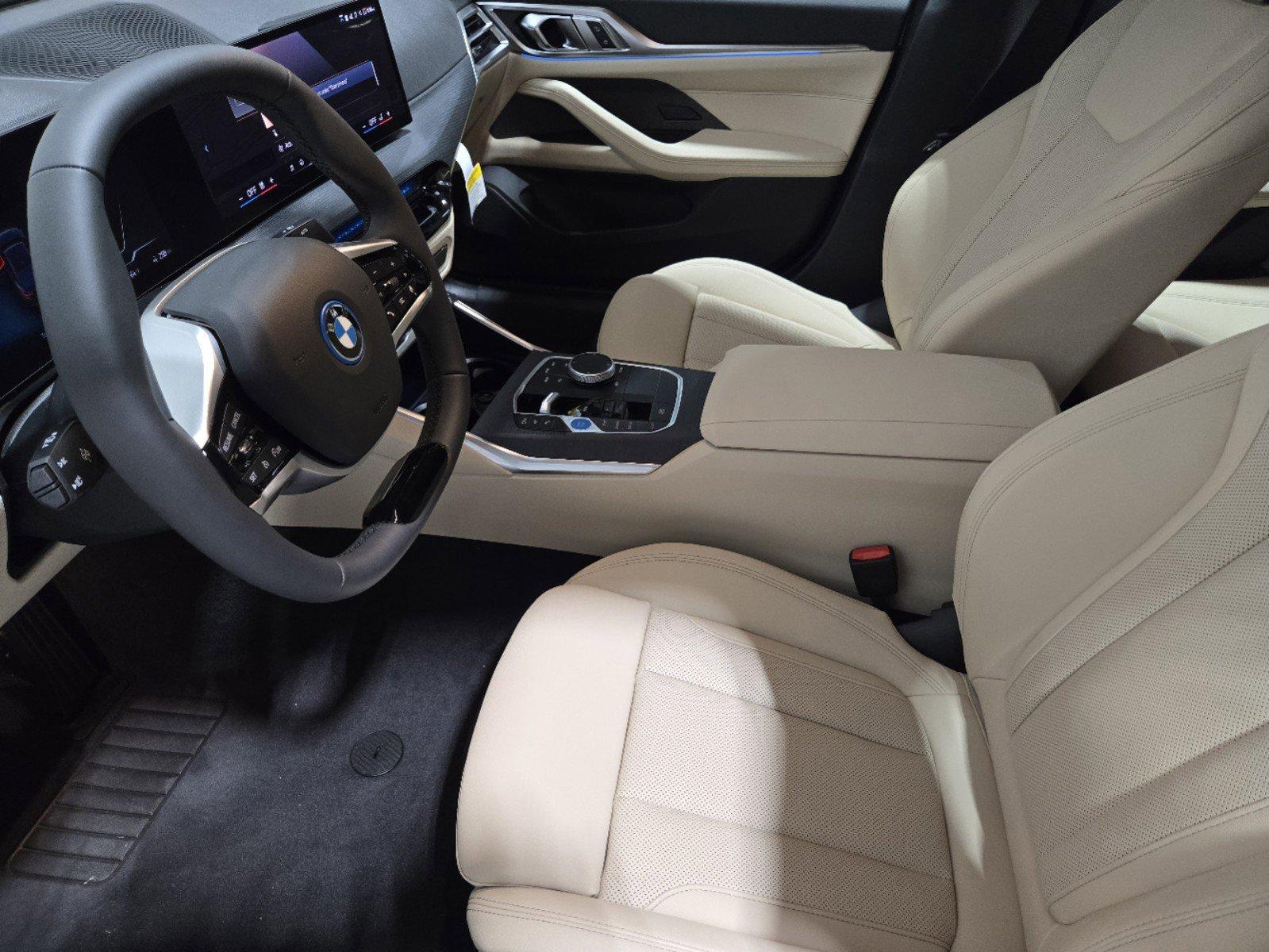 2025 BMW i4 Vehicle Photo in GRAPEVINE, TX 76051