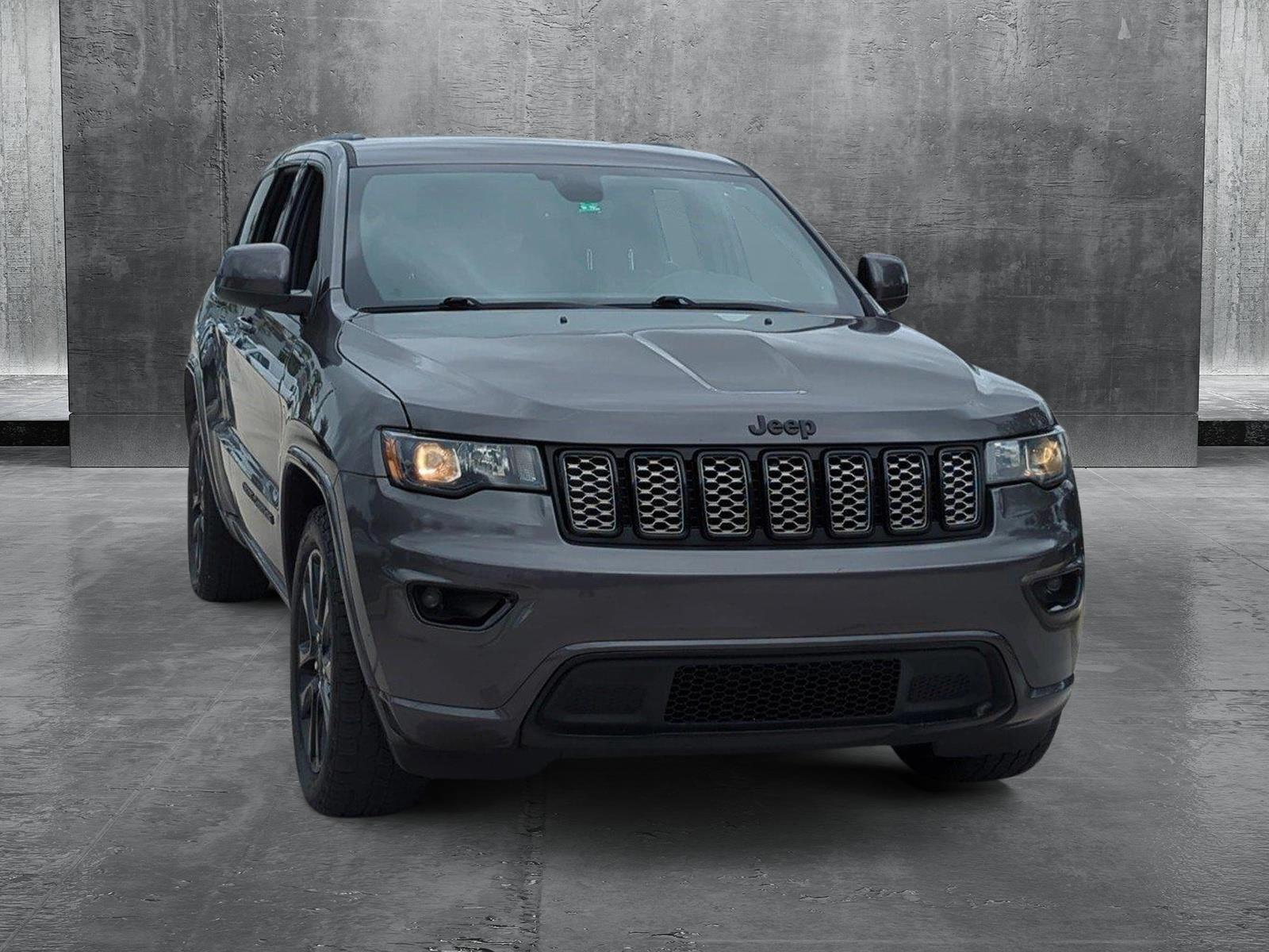 2019 Jeep Grand Cherokee Vehicle Photo in Pembroke Pines, FL 33027