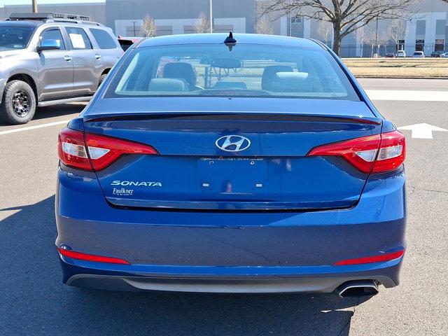 2015 Hyundai SONATA Vehicle Photo in Philadelphia, PA 19116