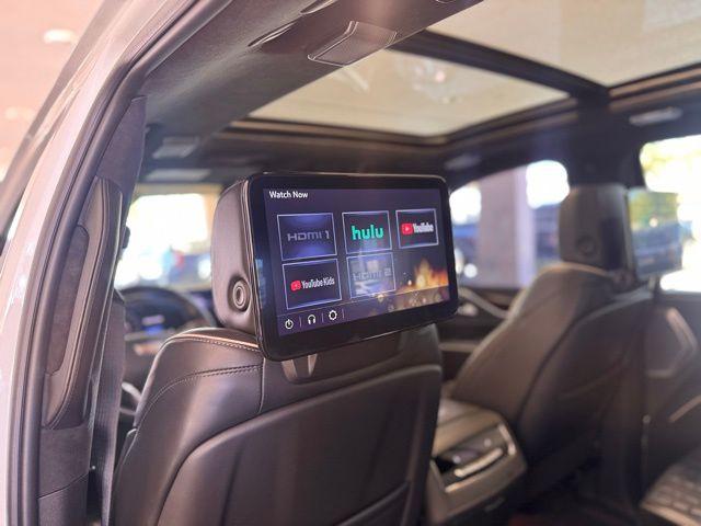 2022 Cadillac Escalade Vehicle Photo in DELRAY BEACH, FL 33483-3294