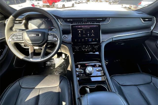 2023 Jeep Grand Cherokee L Vehicle Photo in Grapevine, TX 76051