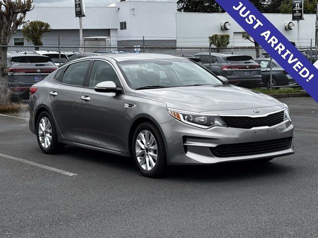 2017 Kia Optima Vehicle Photo in Puyallup, WA 98371