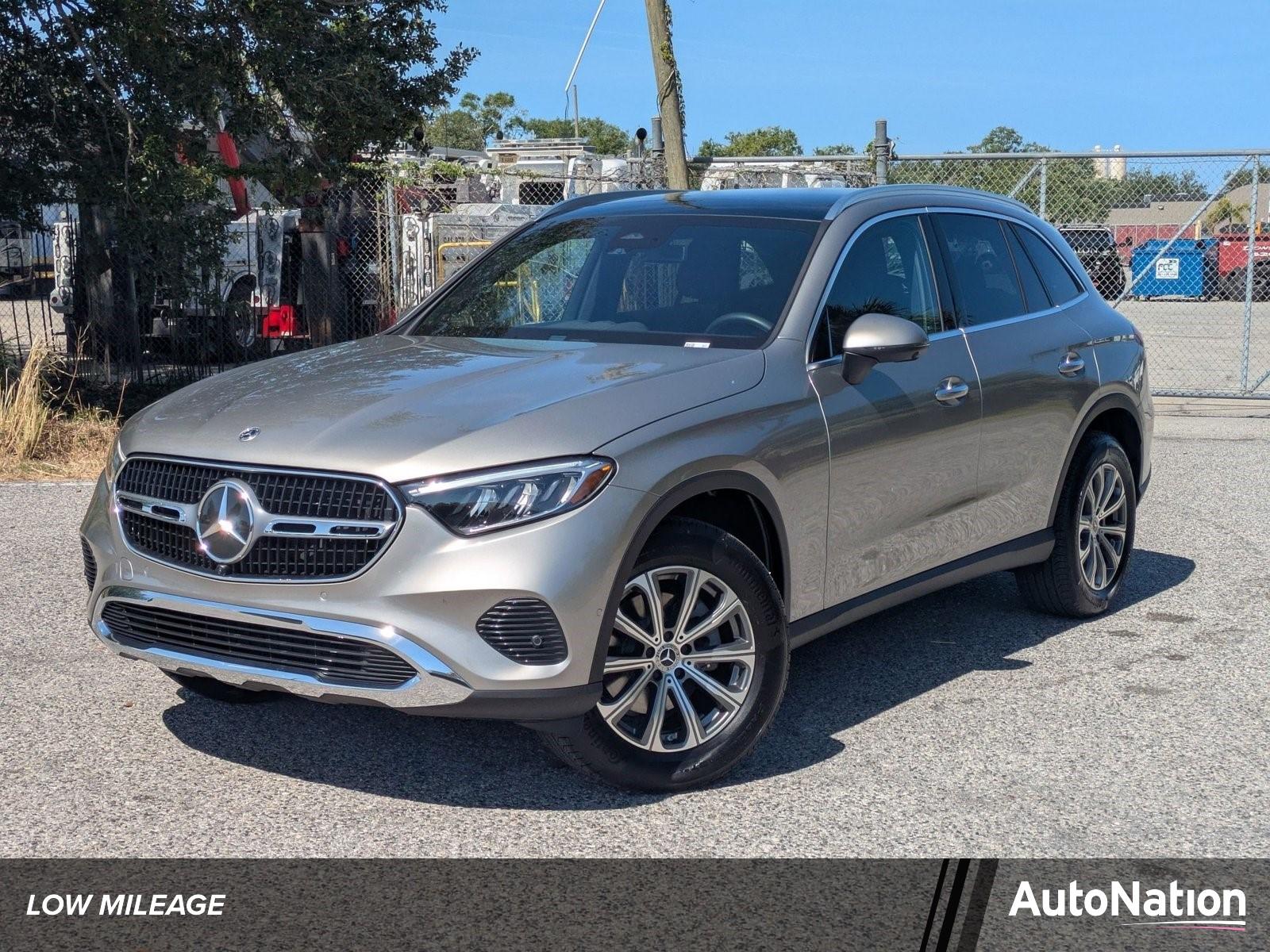 2024 Mercedes-Benz GLC Vehicle Photo in Sarasota, FL 34231
