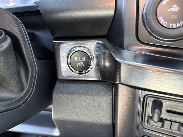 2024 Ford Super Duty F-250 SRW Vehicle Photo in Charlotte, NC 28212