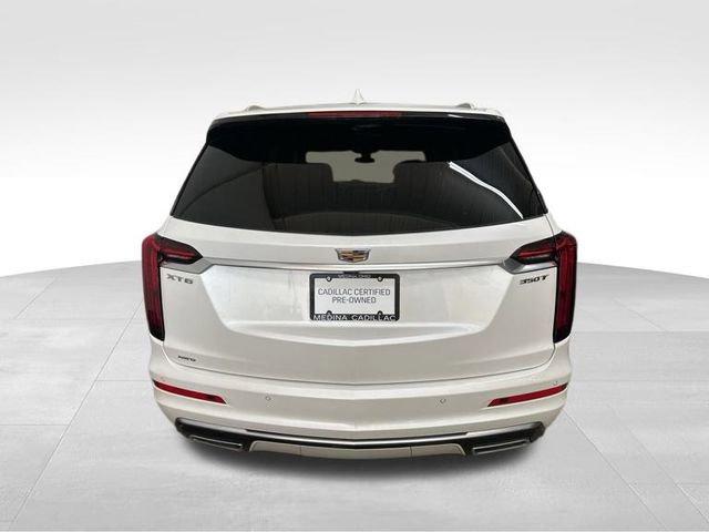 2022 Cadillac XT6 Vehicle Photo in MEDINA, OH 44256-9631