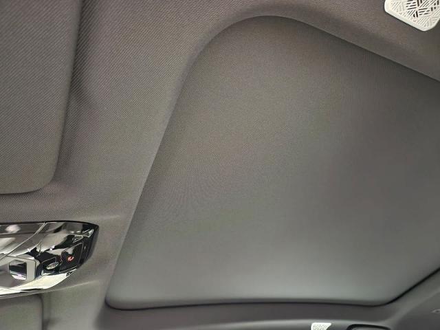 2025 BMW 750e xDrive Vehicle Photo in GRAPEVINE, TX 76051