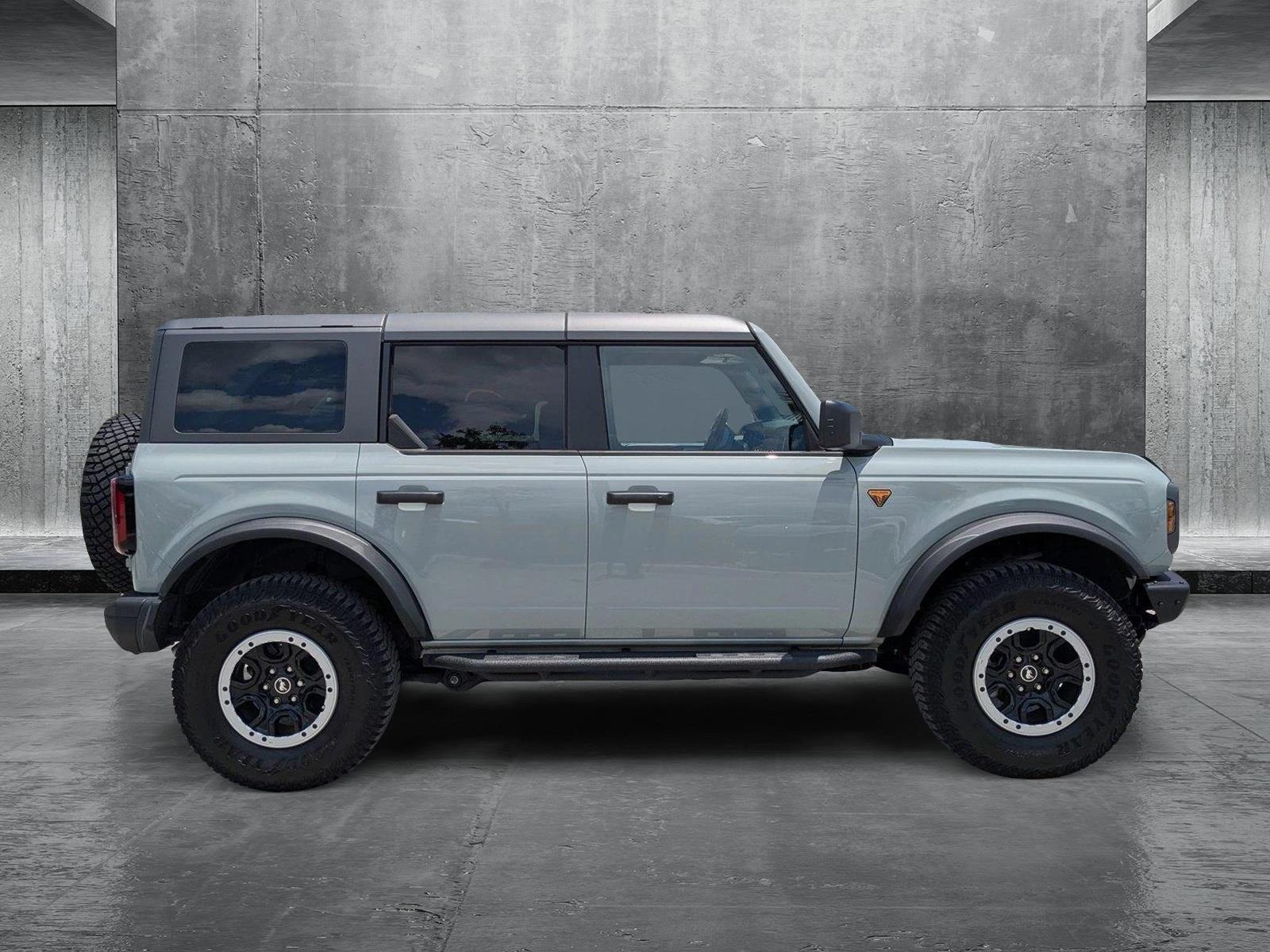 2024 Ford Bronco Vehicle Photo in Miami, FL 33169