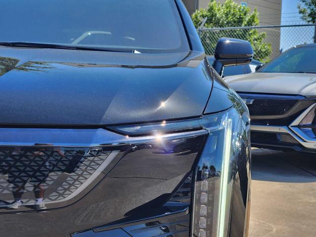 2025 Cadillac OPTIQ Vehicle Photo in HOUSTON, TX 77079