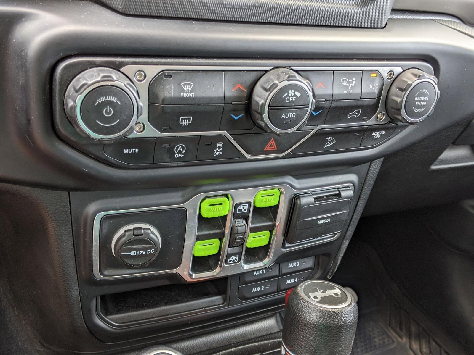 2019 Jeep Wrangler Unlimited Vehicle Photo in Seguin, TX 78155