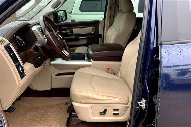 2017 Ram 1500 Vehicle Photo in TOPEKA, KS 66609-0000