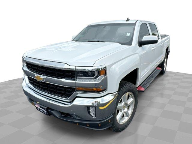 Used 2018 Chevrolet Silverado 1500 LT with VIN 3GCUKREC8JG259528 for sale in Alexandria, MN