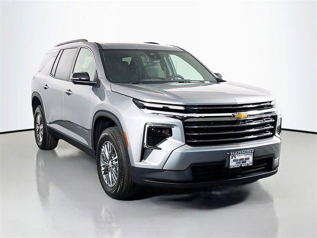 2025 Chevrolet Traverse Vehicle Photo in PUYALLUP, WA 98371-4149