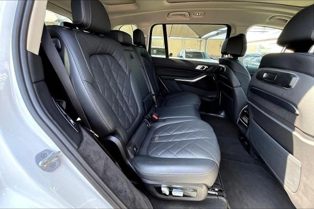 2024 BMW X7 xDrive40i Vehicle Photo in San Antonio, TX 78230