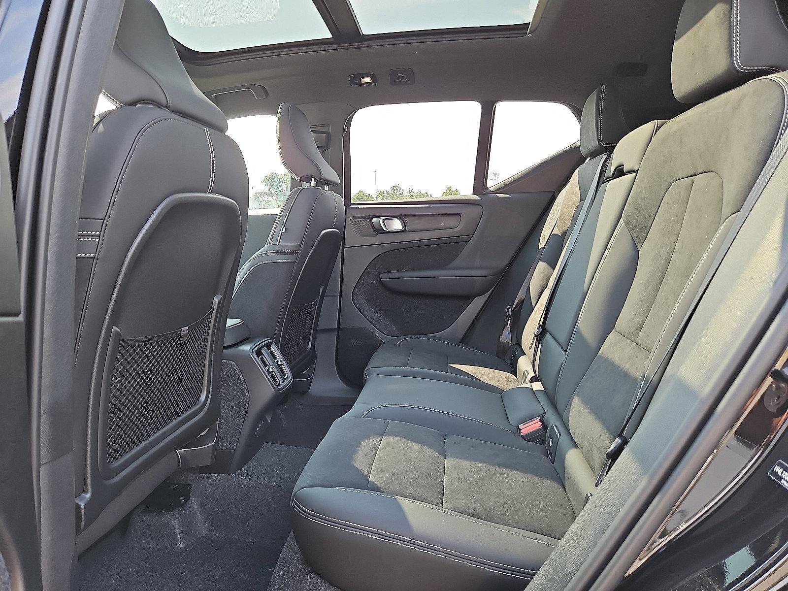2026 Volvo XC40 Vehicle Photo in Trevose, PA 19053