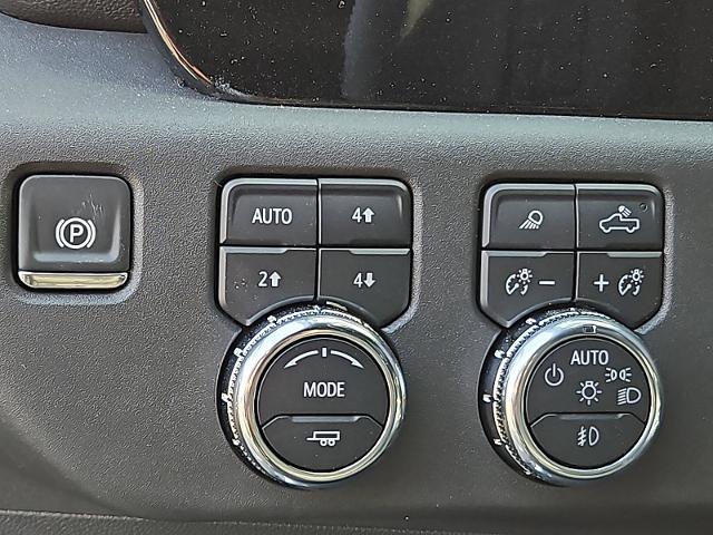 2025 GMC Sierra 1500 Vehicle Photo in TREVOSE, PA 19053-4984
