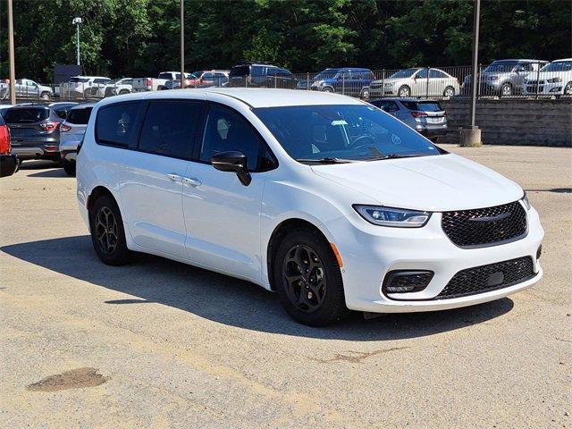 2024 Chrysler Pacifica Vehicle Photo in MILFORD, OH 45150-1684