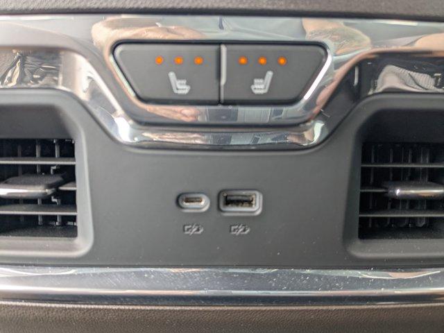 2023 GMC Sierra 1500 Vehicle Photo in BRUNSWICK, GA 31525-1881