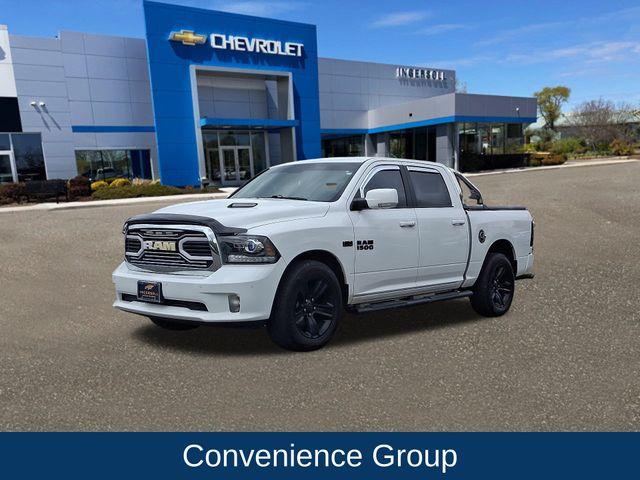 2017 Ram 1500 Vehicle Photo in DANBURY, CT 06810-5034