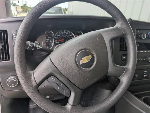2025 Chevrolet Express Commercial Cutaway Vehicle Photo in ENGLEWOOD, CO 80113-6708