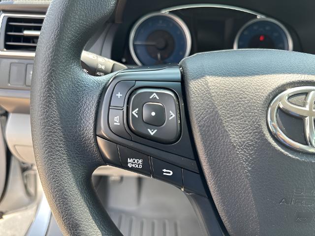 2017 Toyota Camry Vehicle Photo in MANITOWOC, WI 54220-5838