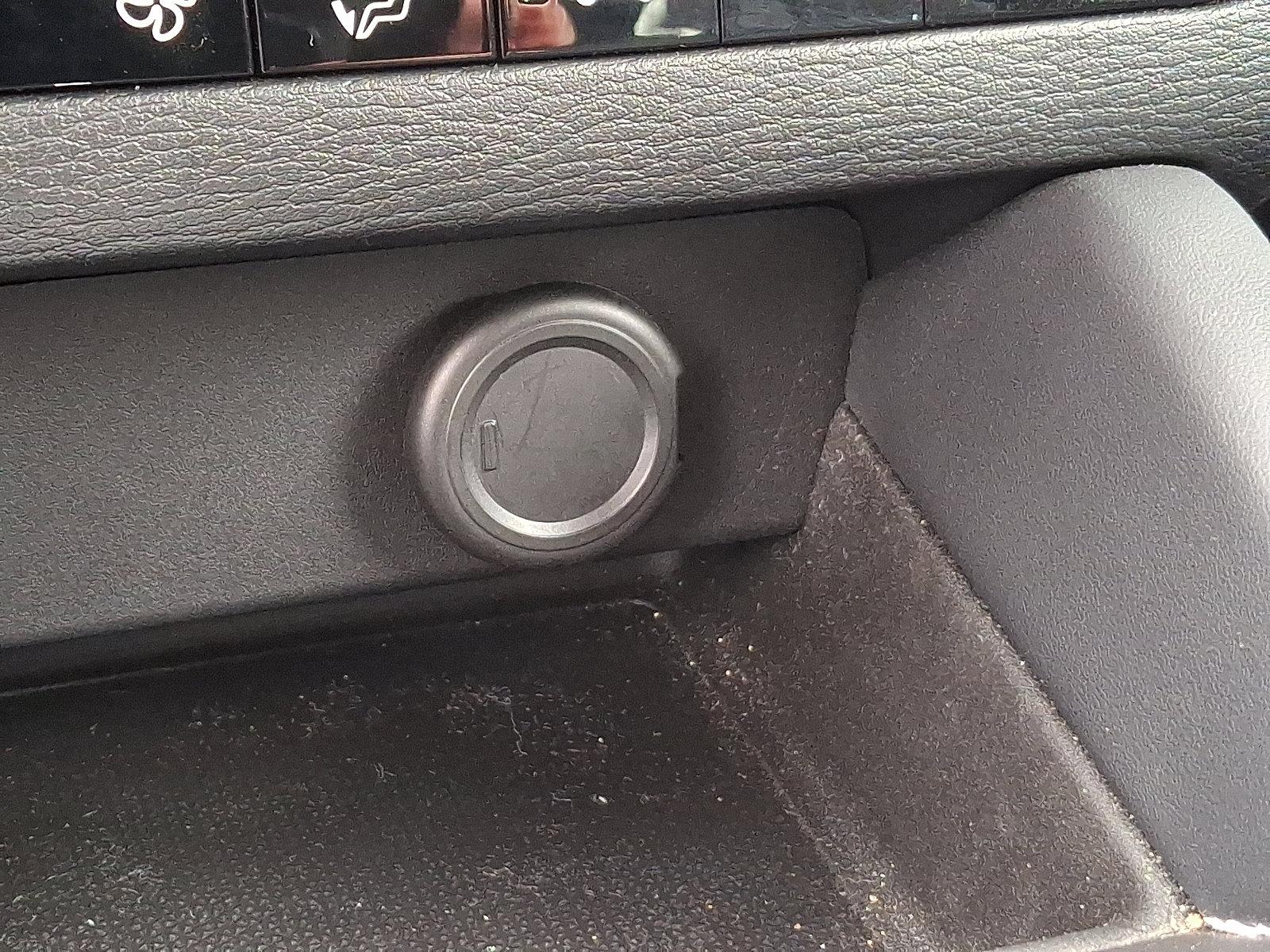 2022 Mitsubishi Outlander Vehicle Photo in Trevose, PA 19053