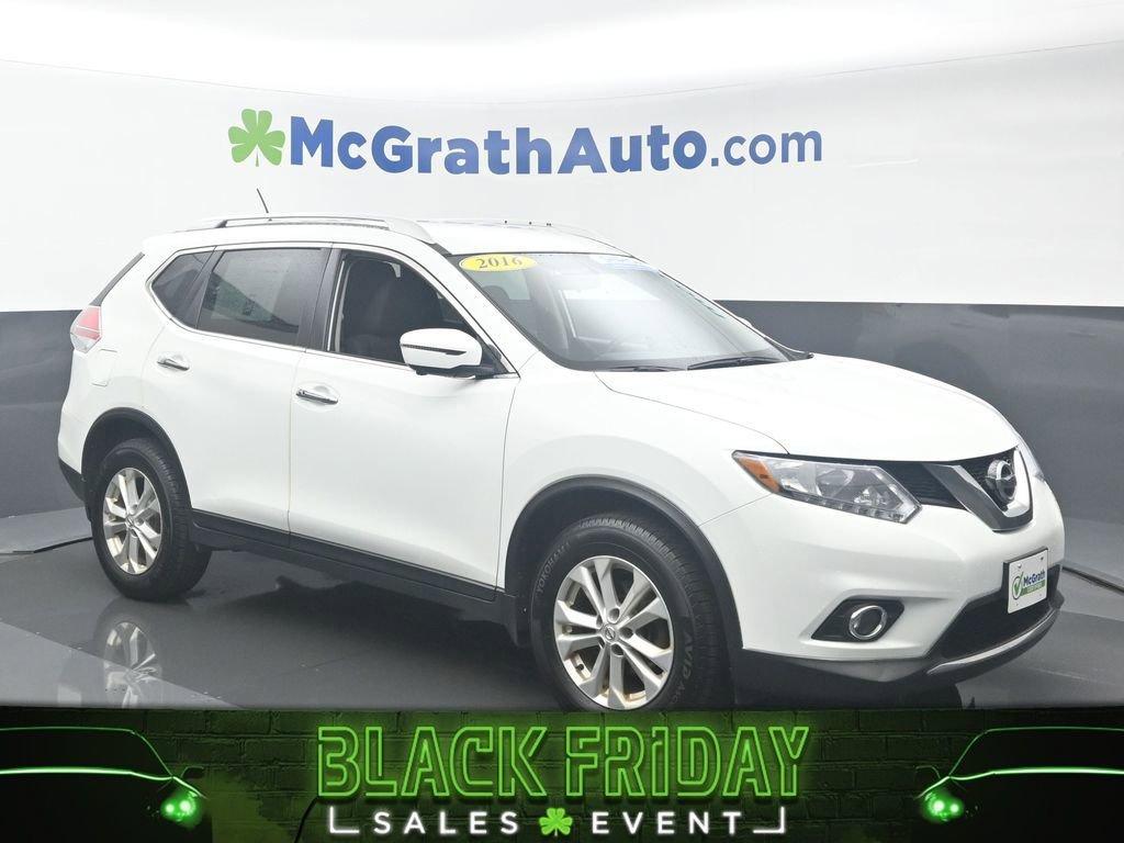 2016 Nissan Rogue Vehicle Photo in Marion, IA 52302