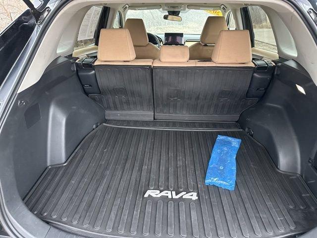 2023 Toyota RAV4 Vehicle Photo in MEDINA, OH 44256-9631