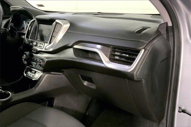 2024 GMC Terrain Vehicle Photo in KANSAS CITY, MO 64114-4502