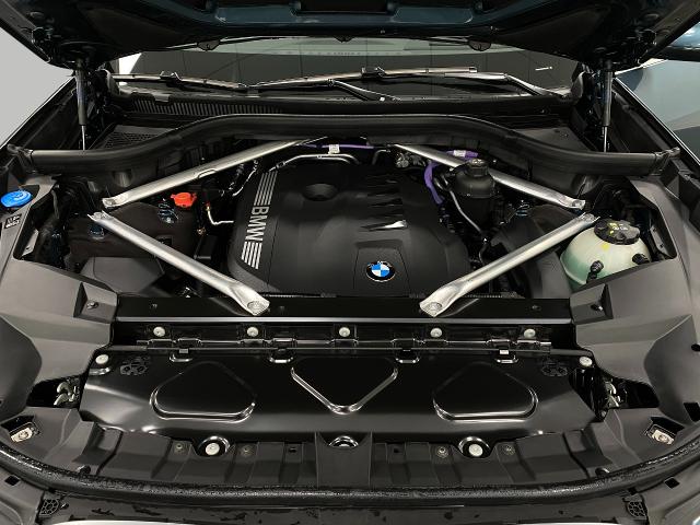 2025 BMW X7 xDrive40i Vehicle Photo in Appleton, WI 54913