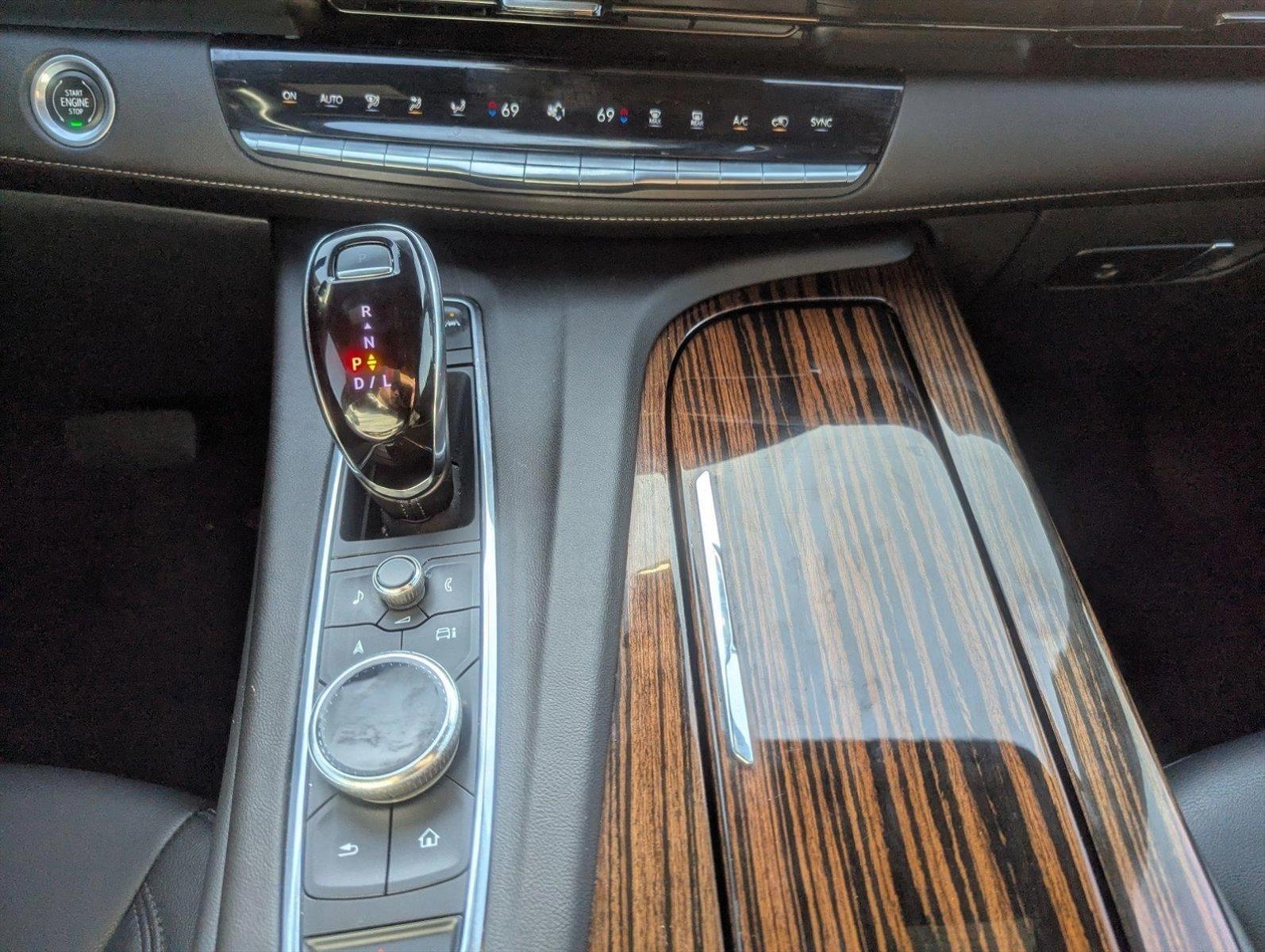 2022 Cadillac Escalade Vehicle Photo in CORPUS CHRISTI, TX 78412-4902