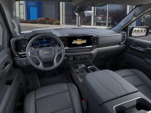 2025 Chevrolet Silverado 1500 Vehicle Photo in DANBURY, CT 06810-5034