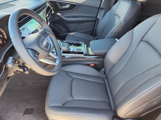 2025 Audi Q7 Vehicle Photo in HOUSTON, TX 77090