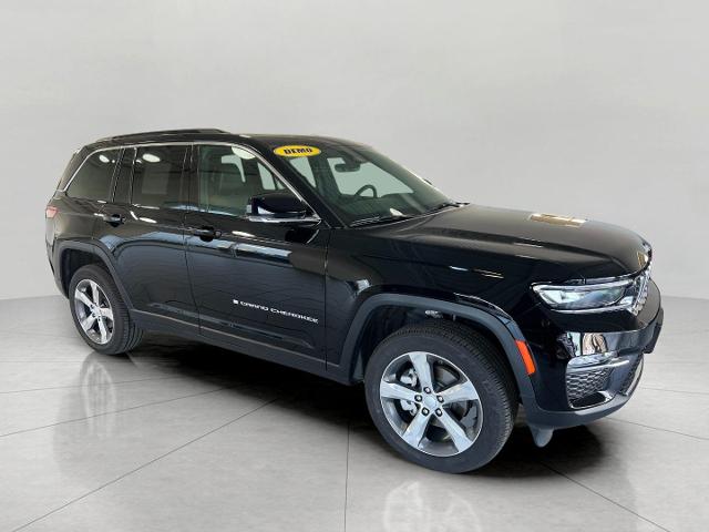2025 Jeep Grand Cherokee Vehicle Photo in Oshkosh, WI 54901