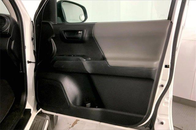 2023 Toyota Tacoma 2WD Vehicle Photo in KANSAS CITY, MO 64114-4502