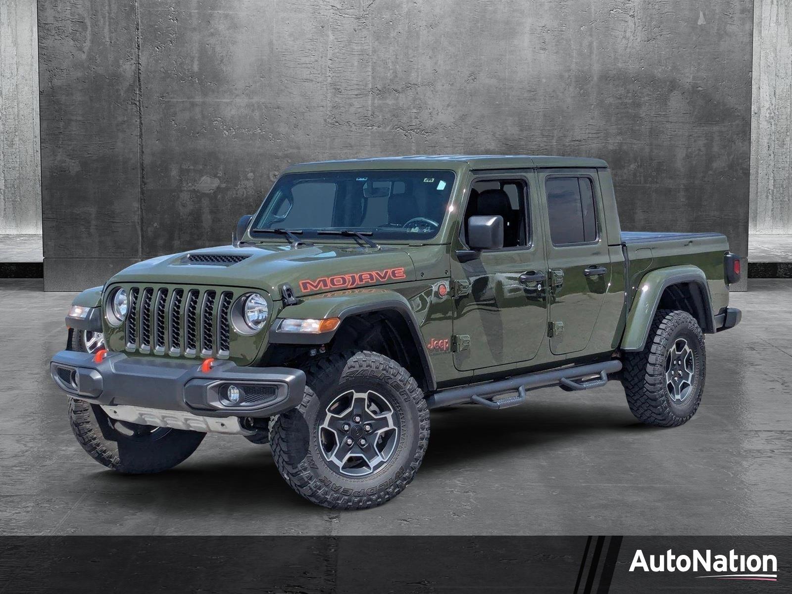 2023 Jeep Gladiator Vehicle Photo in Valencia, CA 91355