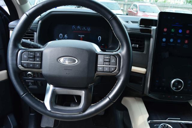 2022 Ford Expedition Vehicle Photo in Houston, TX 77090