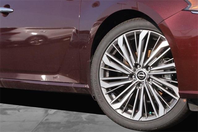 2025 Nissan Altima Vehicle Photo in Hazelwood, MO 63042