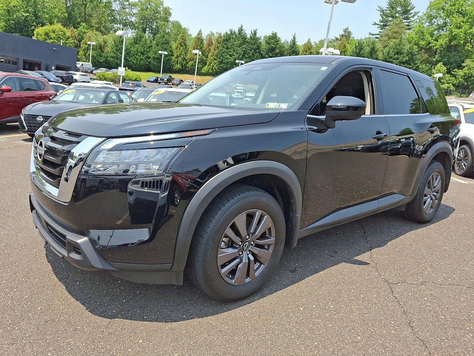 2023 Nissan Pathfinder Vehicle Photo in Jenkintown, PA 19046
