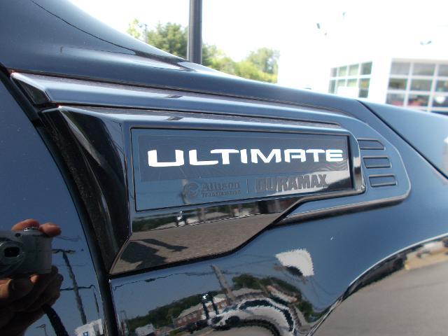 2025 GMC Sierra 2500 HD Vehicle Photo in LOWELL, MA 01852-4336