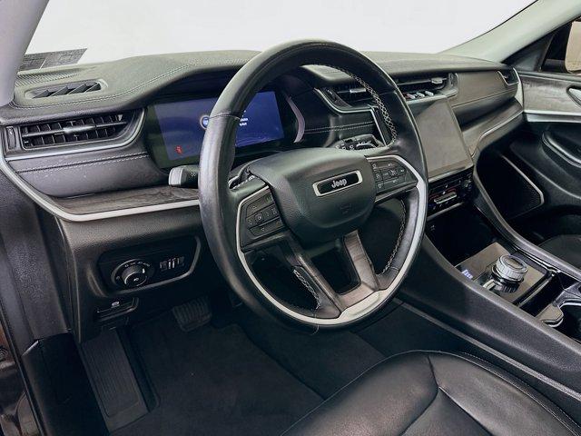 2022 Jeep Grand Cherokee L Vehicle Photo in Doylsetown, PA 18901