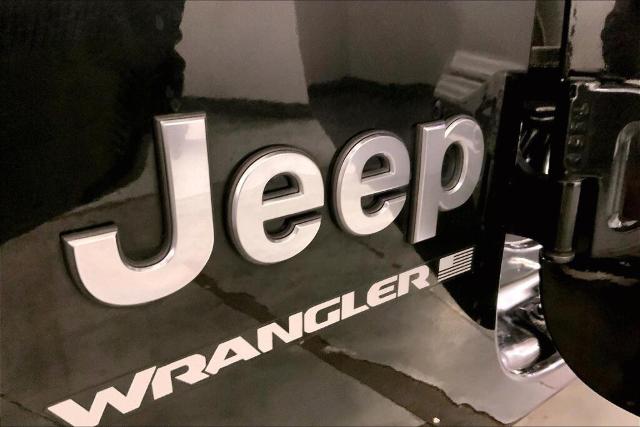 2024 Jeep Wrangler Vehicle Photo in Kansas City, MO 64114